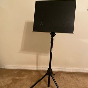 Music stand